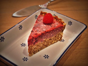 Keep calm and eat cake